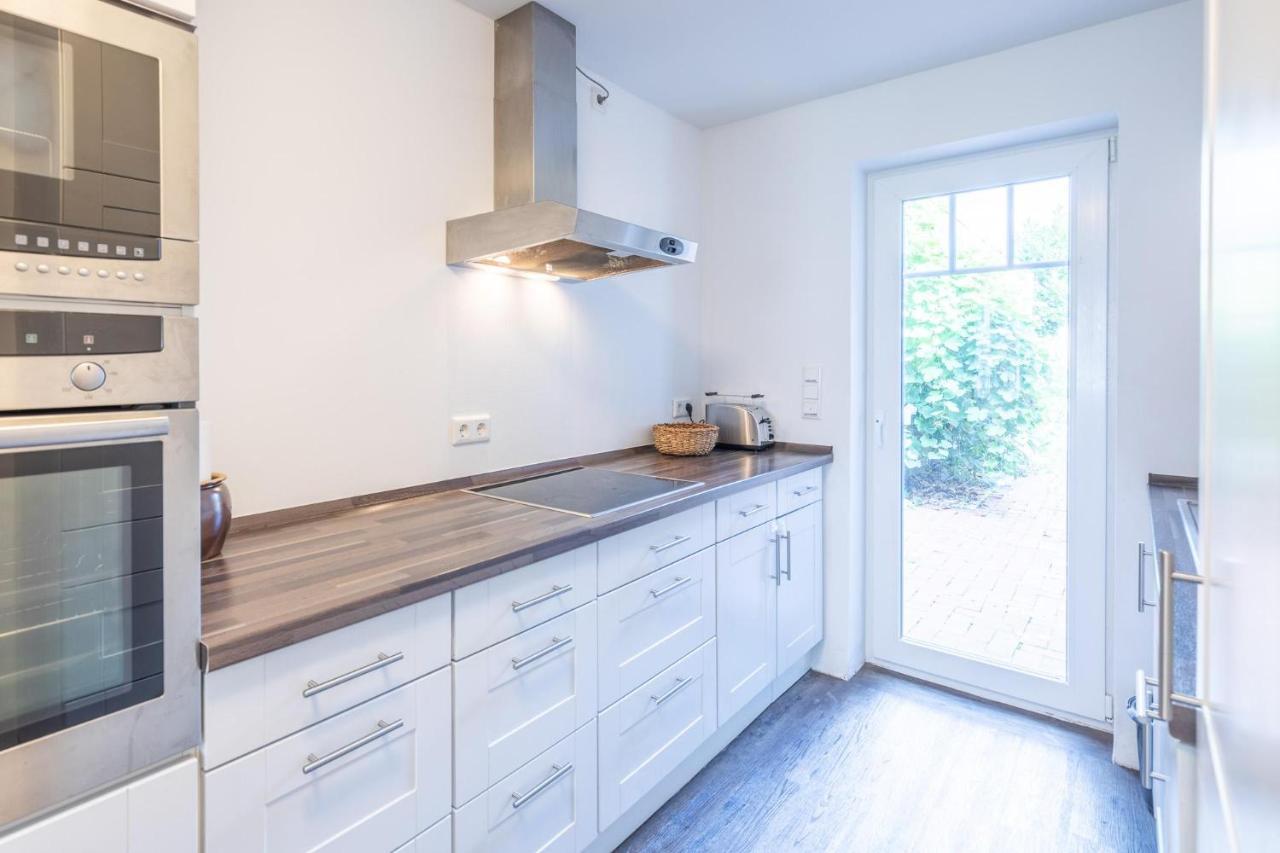 Bootshaus Villa Husum  Bagian luar foto