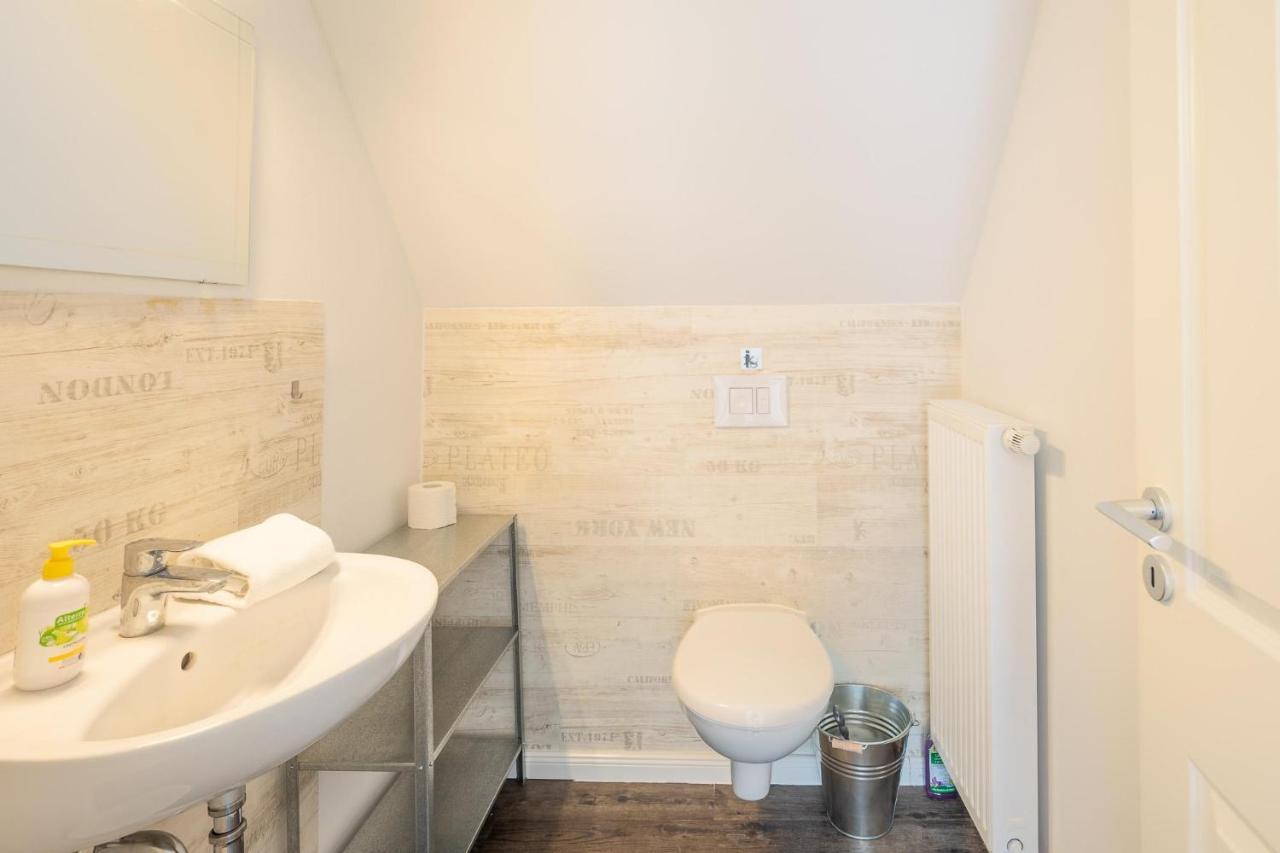Bootshaus Villa Husum  Bagian luar foto
